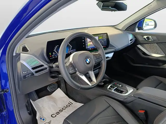 BMW 1 Series view 7