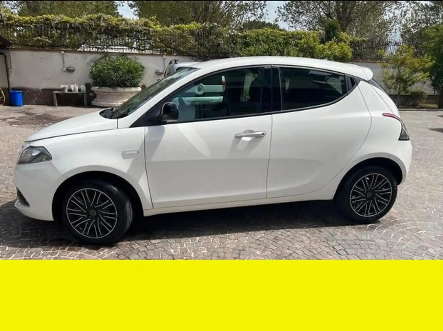 Lancia Ypsilon Lancia Ypsilon 1.0 FireFly S&S Hybrid Ecochic Gold Bianco - 2