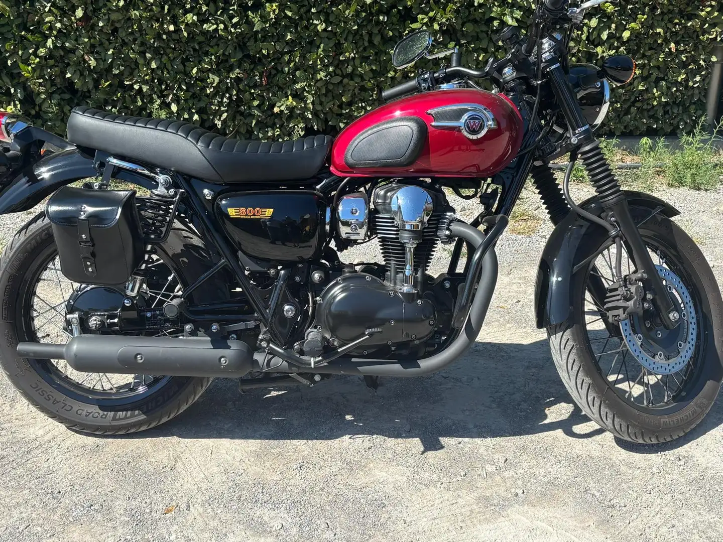 Kawasaki W 800 special edition - 2