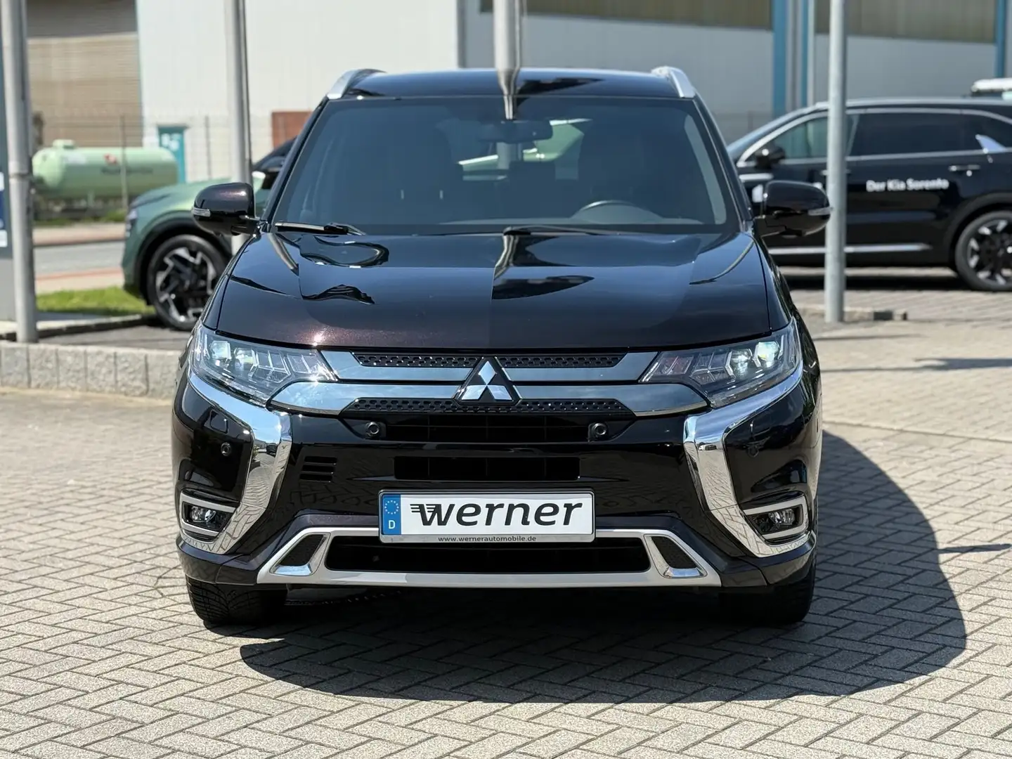 Mitsubishi Outlander 2.4 PHEV~Plus Spirit~AllwetterR~AHK~ Rouge - 2