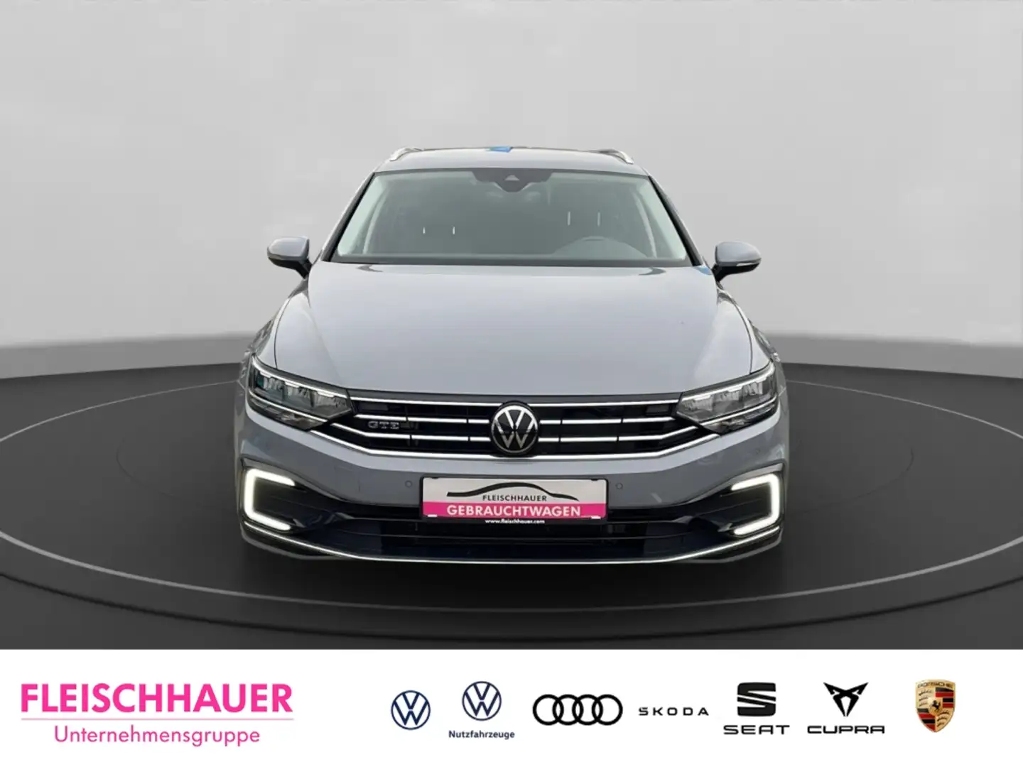 Volkswagen Passat Variant GTE AHK schwenkbar Business RFK VC DesignPaket elH Grau - 2