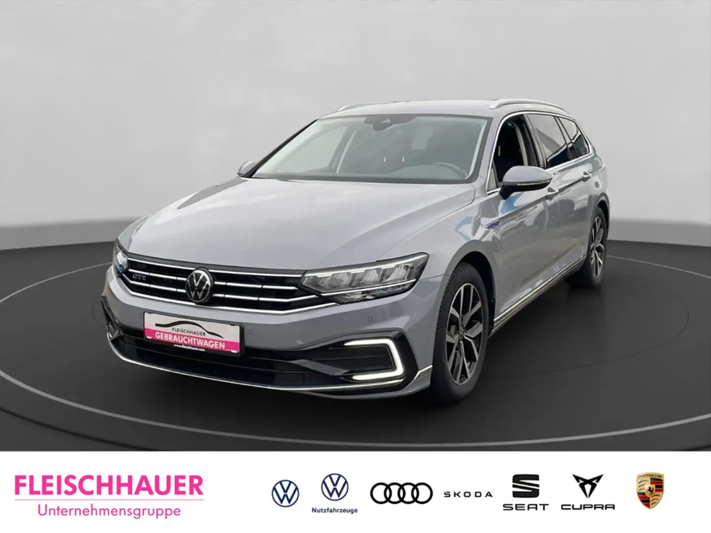 Volkswagen Passat Variant GTE AHK schwenkbar Business RFK VC DesignPaket elH Grigio - 1