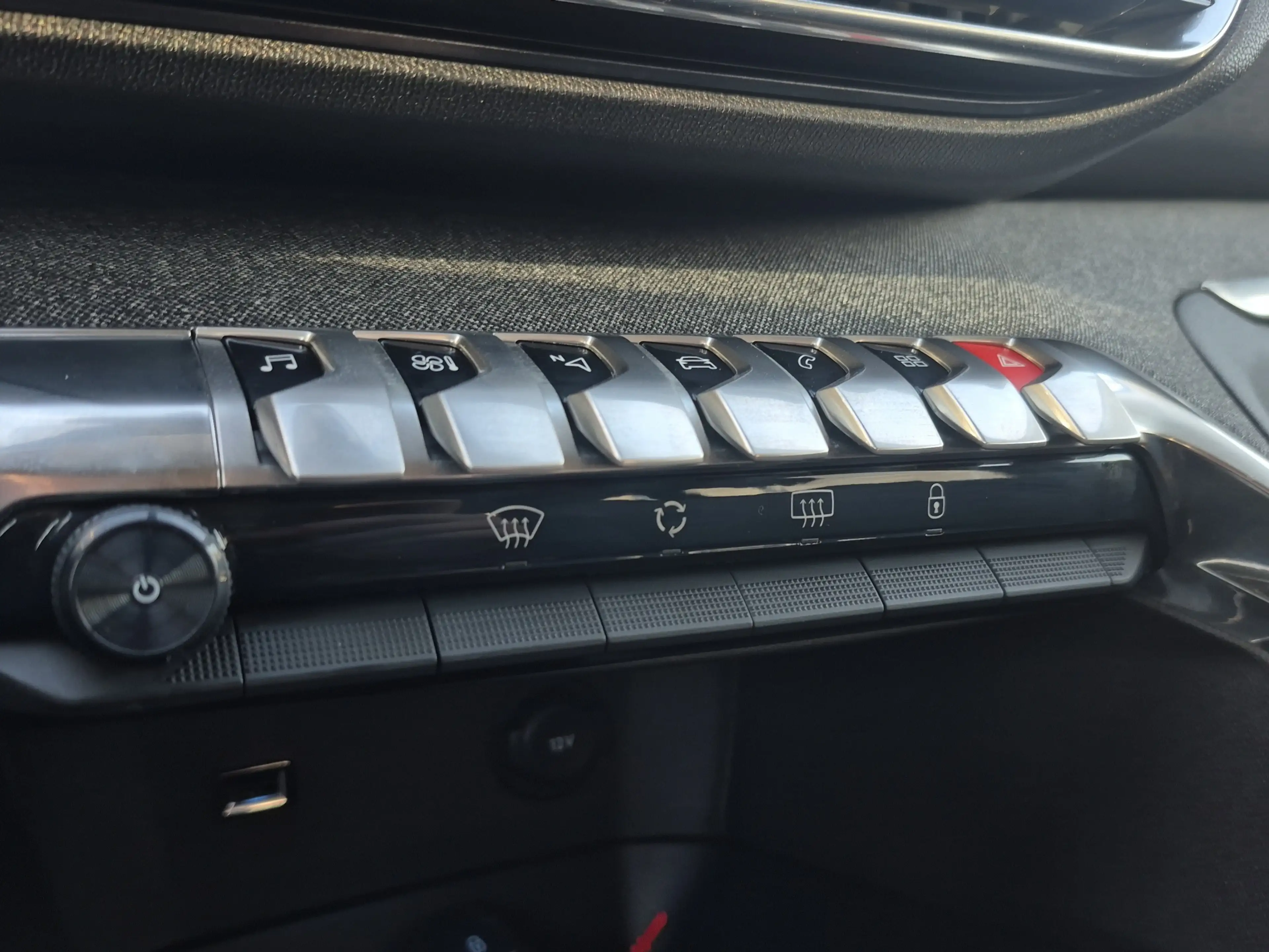 Peugeot 5008 1.2 PureTech Allure Pack Business 7 persoons | Cam — photo 24