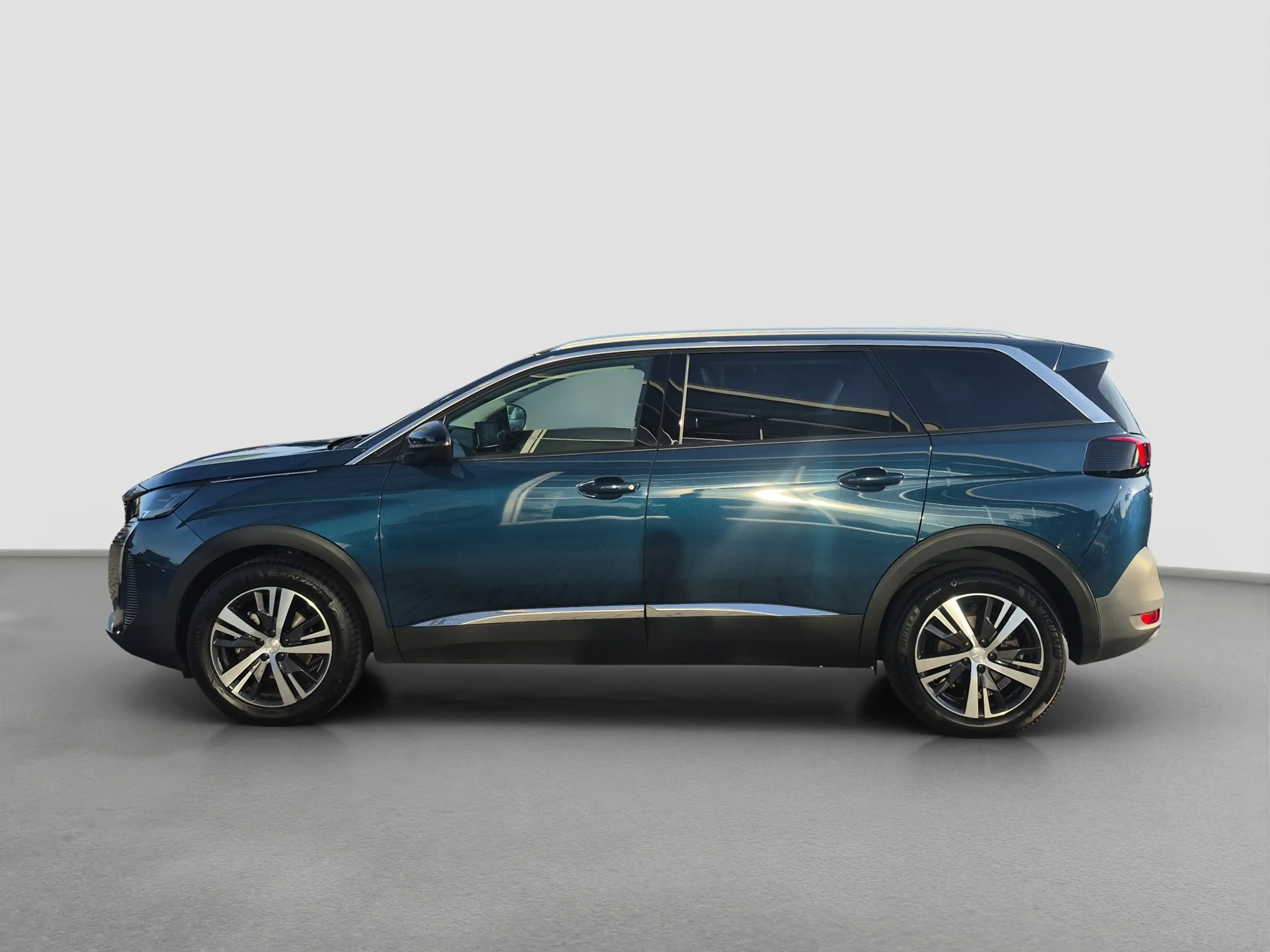 Peugeot 5008 1.2 PureTech Allure Pack Business 7 persoons | Cam — photo 2