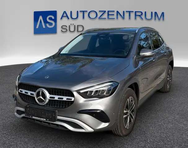 Mercedes-Benz GLA 180 180d PTS KAM SHZ LED 1HD