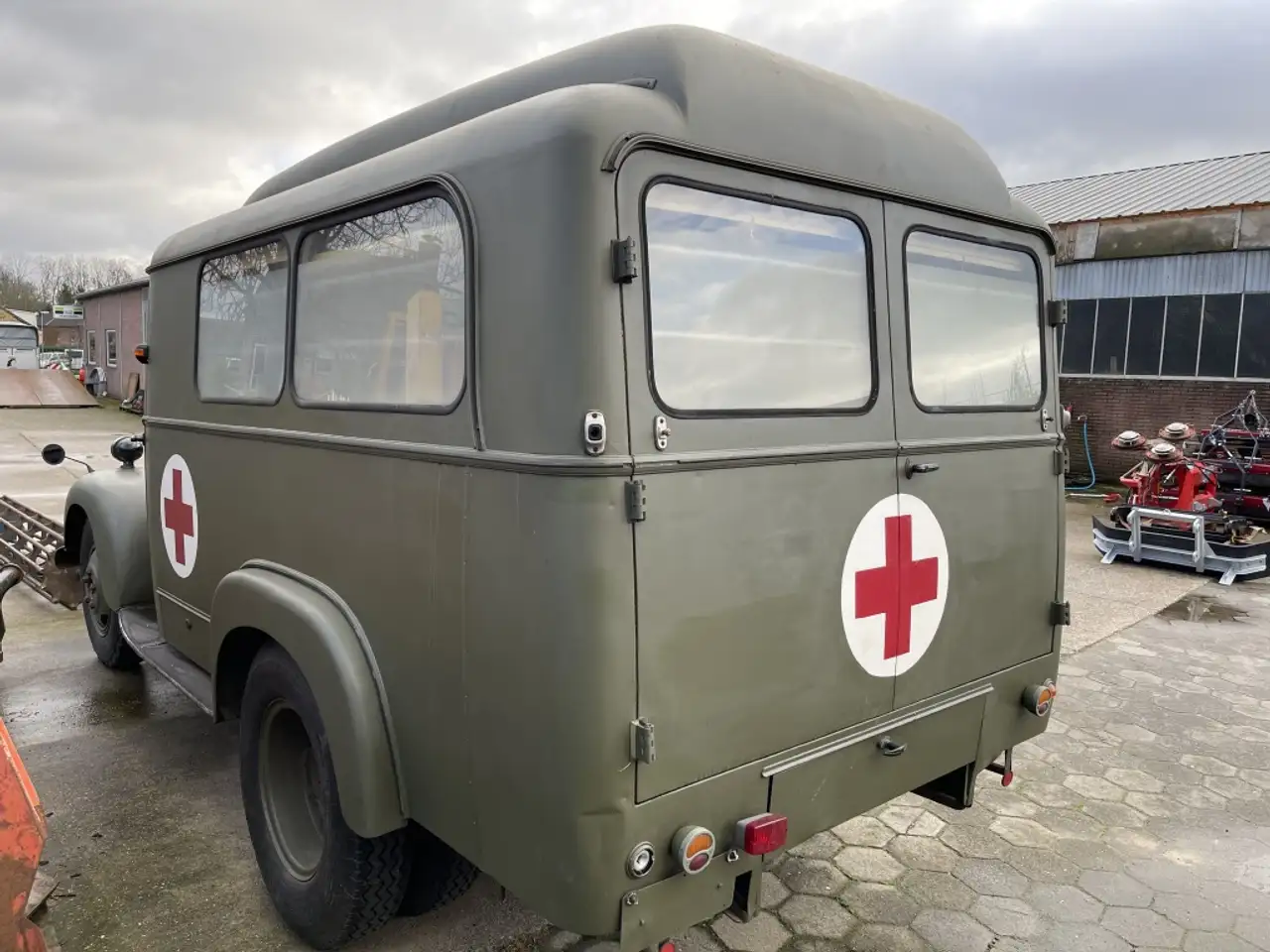 Ford Keulen Ambulance*UNIEK*V8*3715 km !!!!!!, foto 3