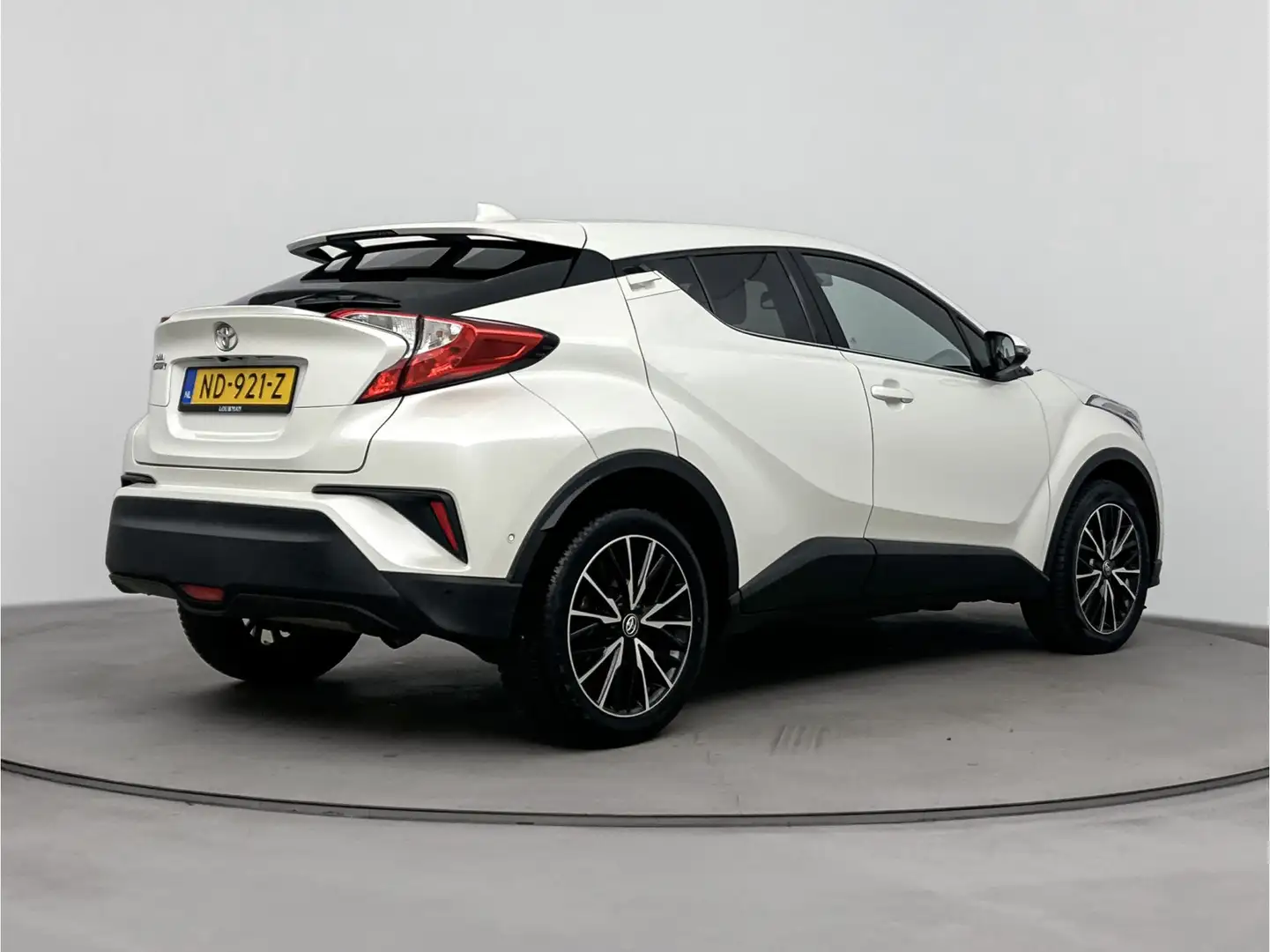 Toyota C-HR 1.2 First Edition | Stoelverwarming | Parkeersenso Blanc - 2