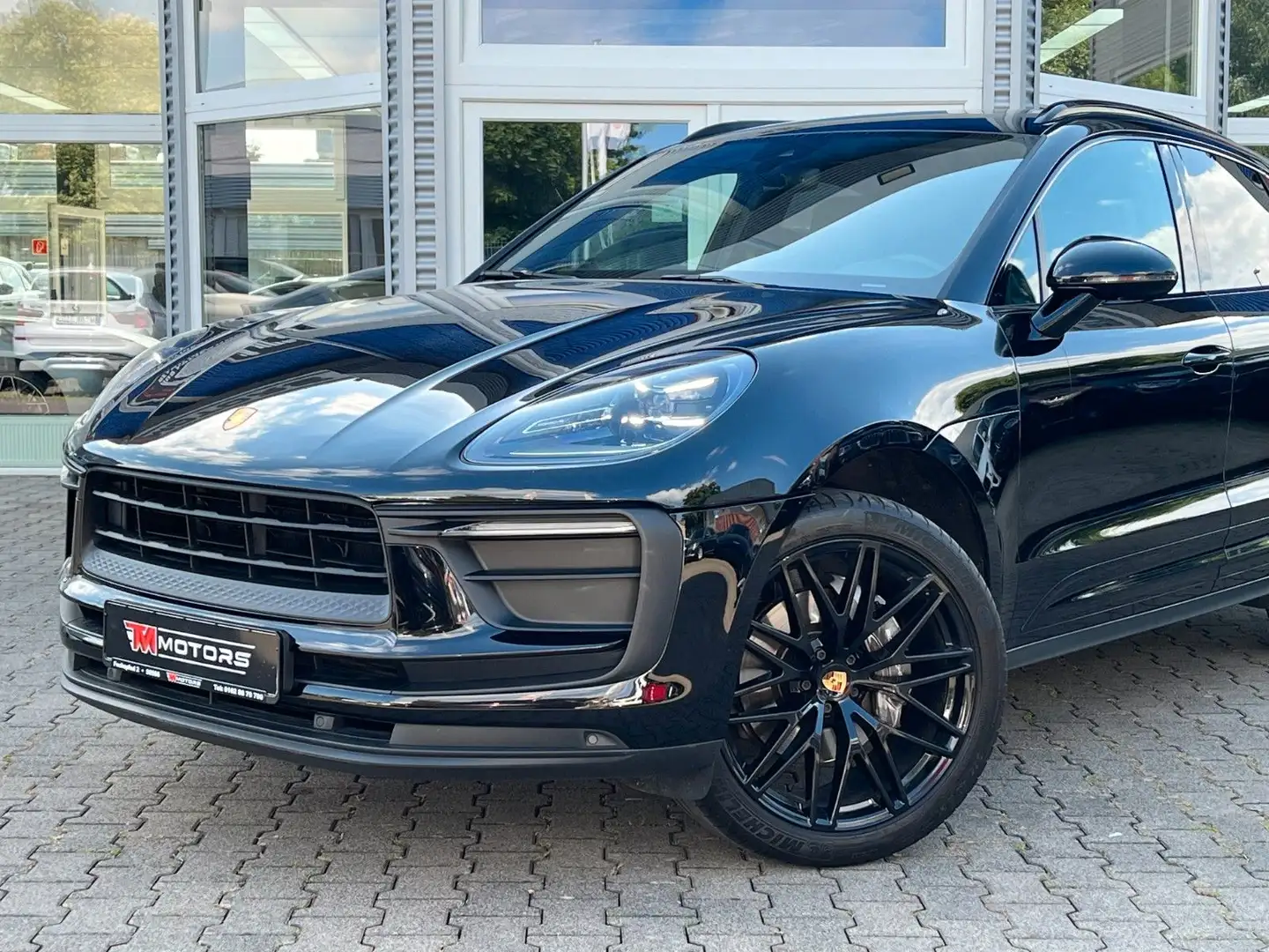 Porsche Macan Auspuff Spur BOSE Memory Kamera F1 4x SHZ Schwarz - 2