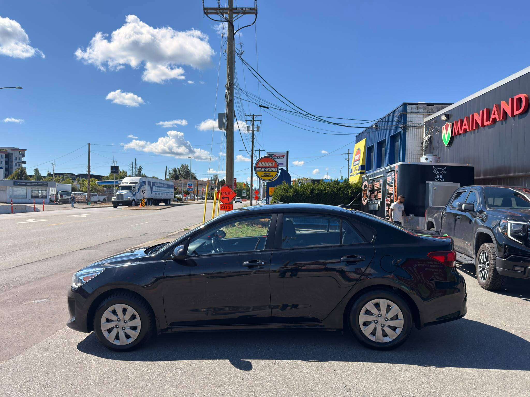 2019 Kia Rio — view 8