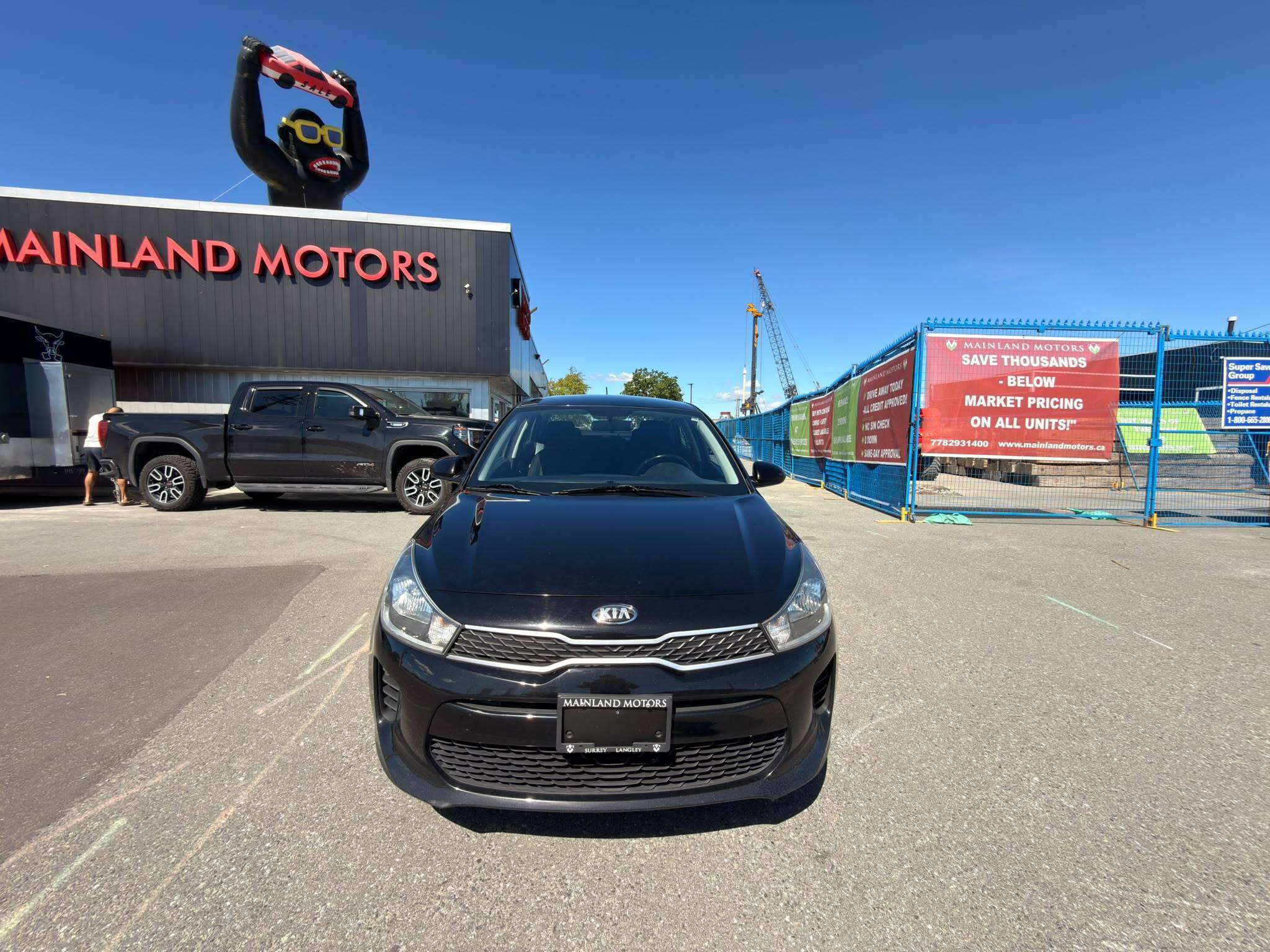 2019 Kia Rio — view 2