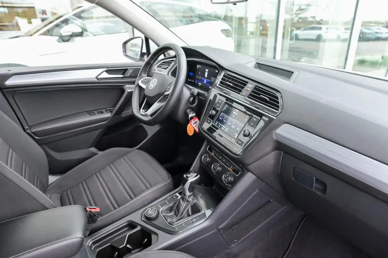 Volkswagen Tiguan снимка Volkswagen Tiguan