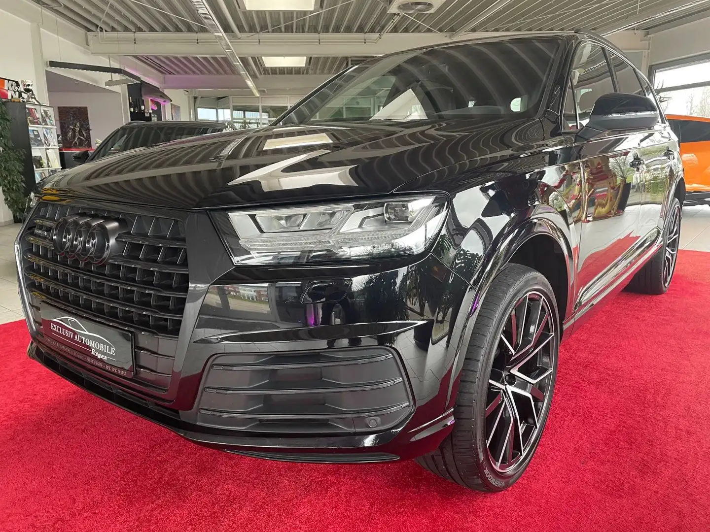 Audi Q7 3.0 TDI quattro S-Line BLACK PACK 22 Zoll Noir - 1