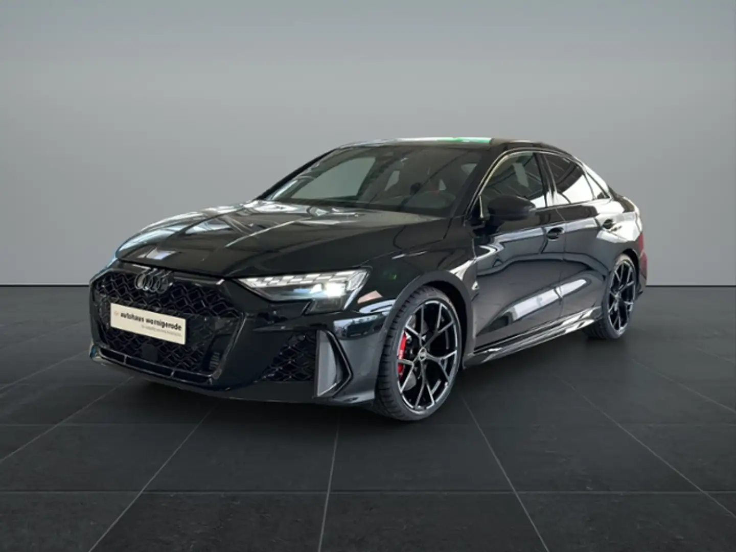 Audi RS3 Limousine 294(400) kW(PS) S tronic Schwarz - 2