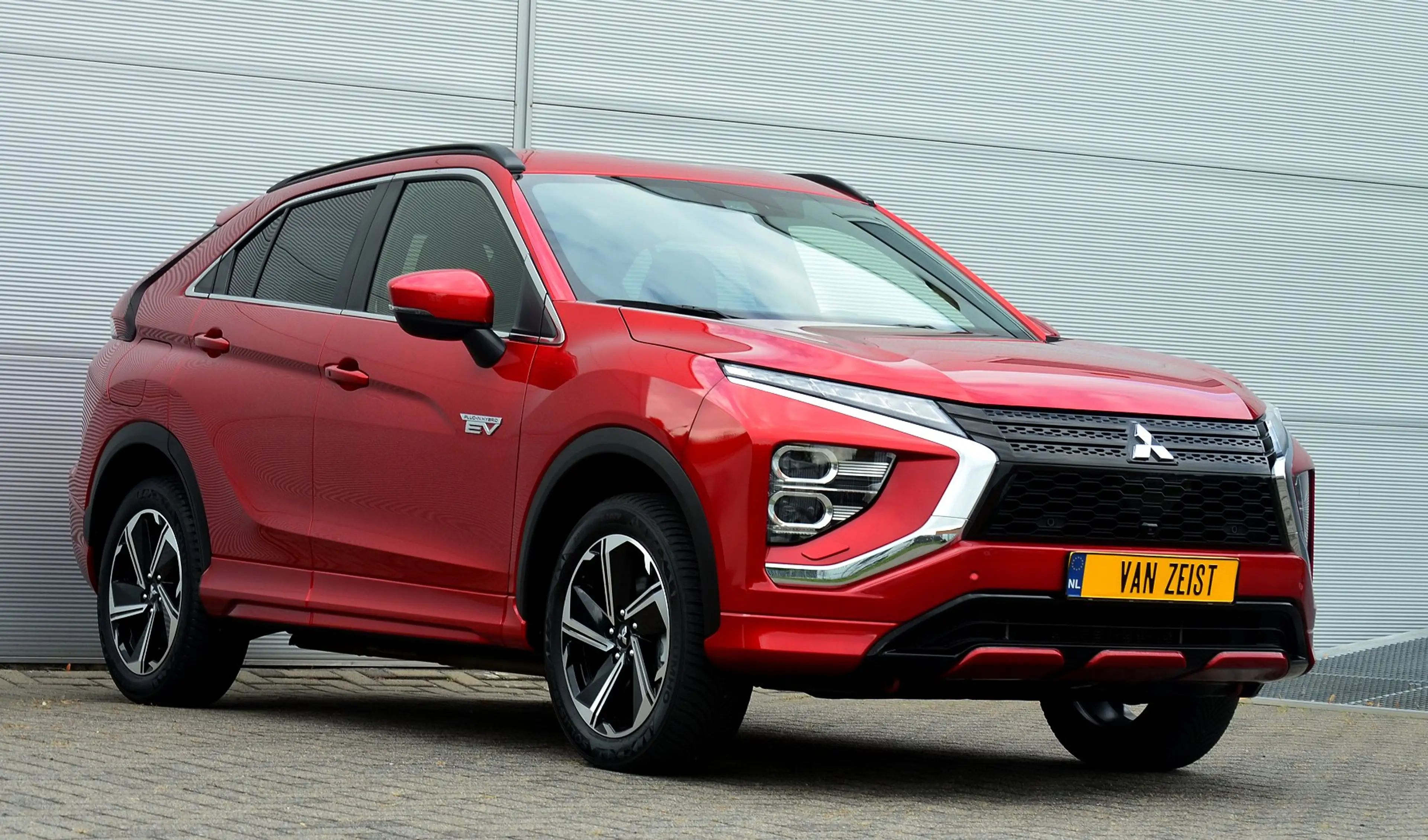Mitsubishi Eclipse Cross PHEV 2.4 EXECUTIVE 4WD | PLUG IN HYBRID | SoH 94% — photo 13