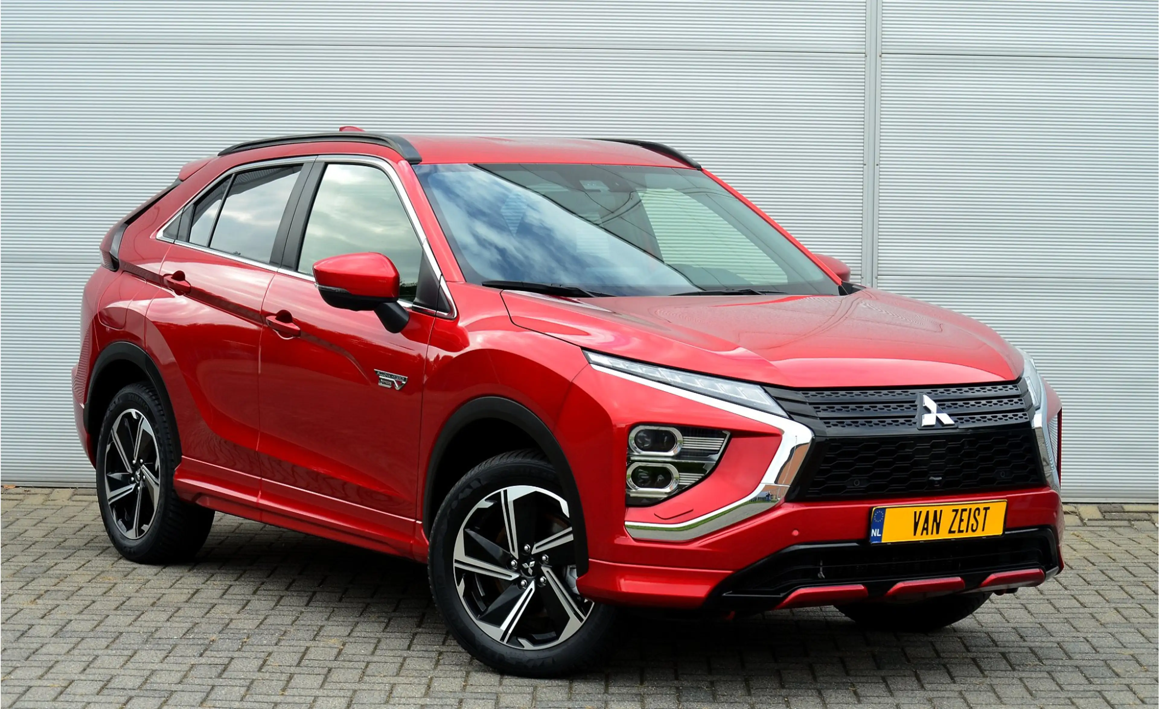 Mitsubishi Eclipse Cross PHEV 2.4 EXECUTIVE 4WD | PLUG IN HYBRID | SoH 94% — photo 14