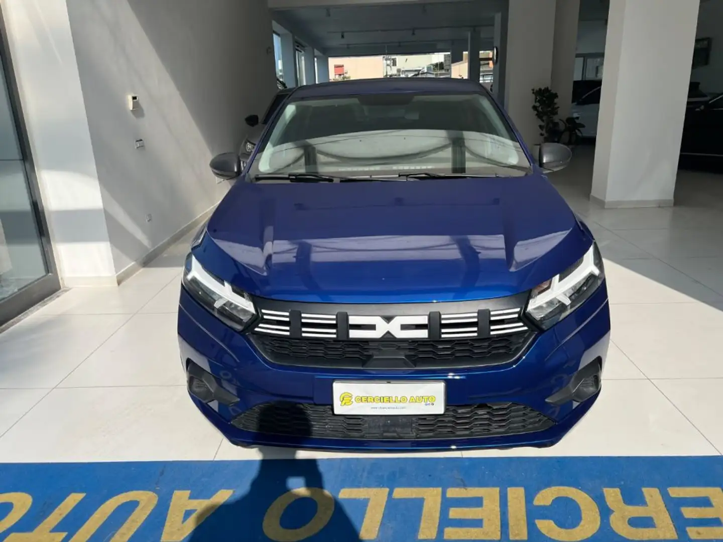Dacia Sandero Streetway 1.0 SCe 65 CV Essential da €129,00 men Blu/Azzurro - 1