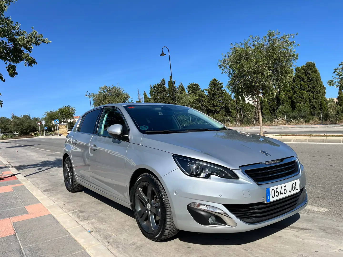 Peugeot 308 308 1.2 PureTech S Gris - 1