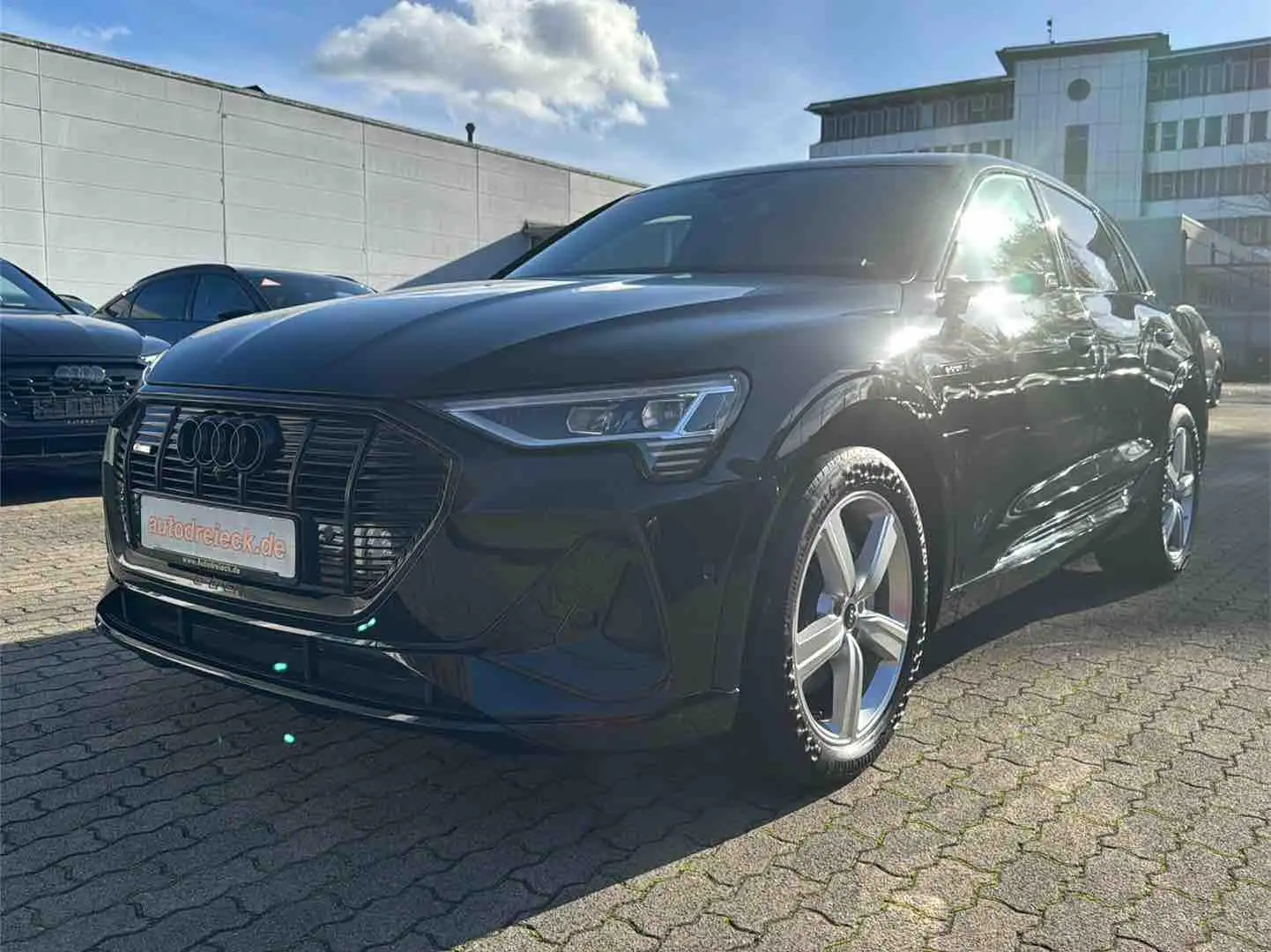 Audi e-tron 55 S line ACC HuD e-SITZE 20Z B&O 360° Noir - 1