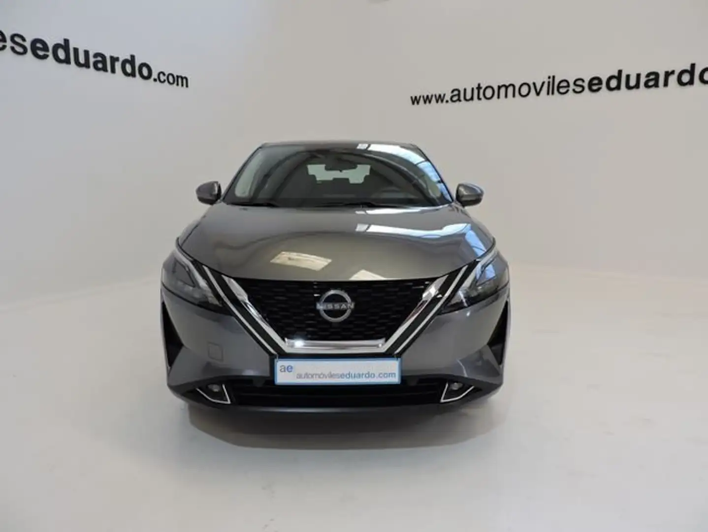 Nissan Qashqai 1.3 116 kW Gris - 2