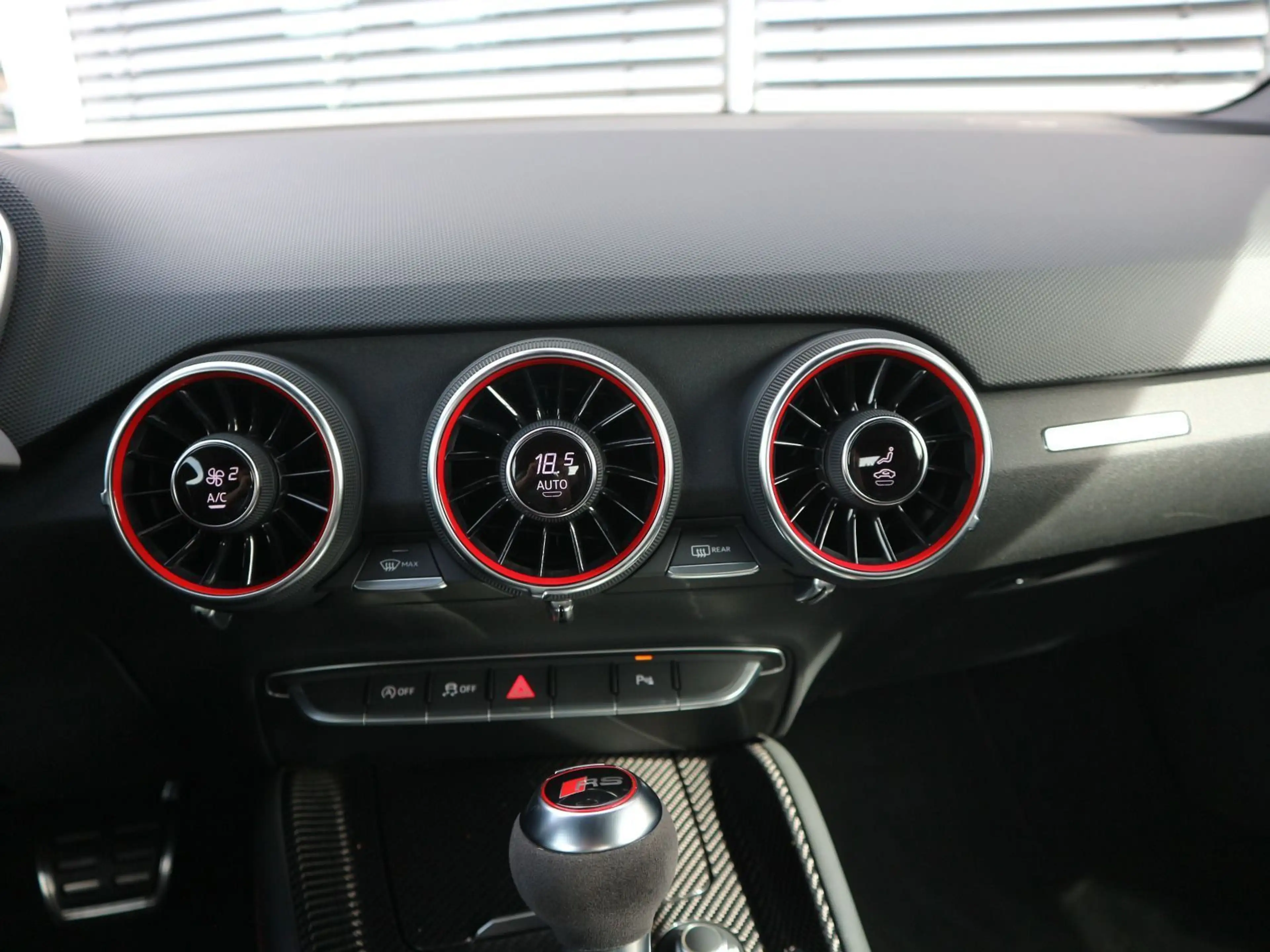 Audi TT RS 2.5 TFSI quattro Roadster 280KM/H*KOPFHZG — photo 14