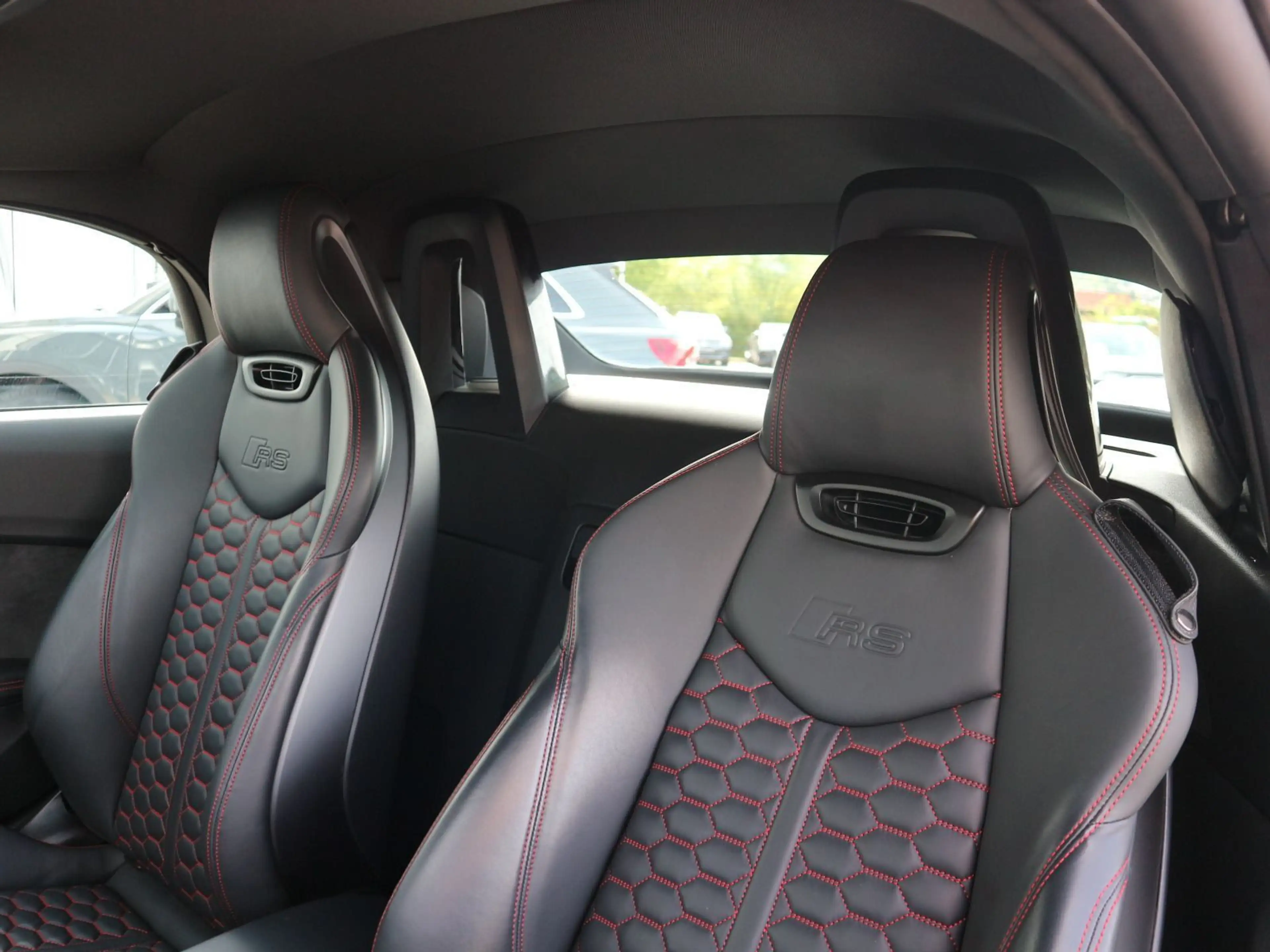 Audi TT RS 2.5 TFSI quattro Roadster 280KM/H*KOPFHZG — photo 11