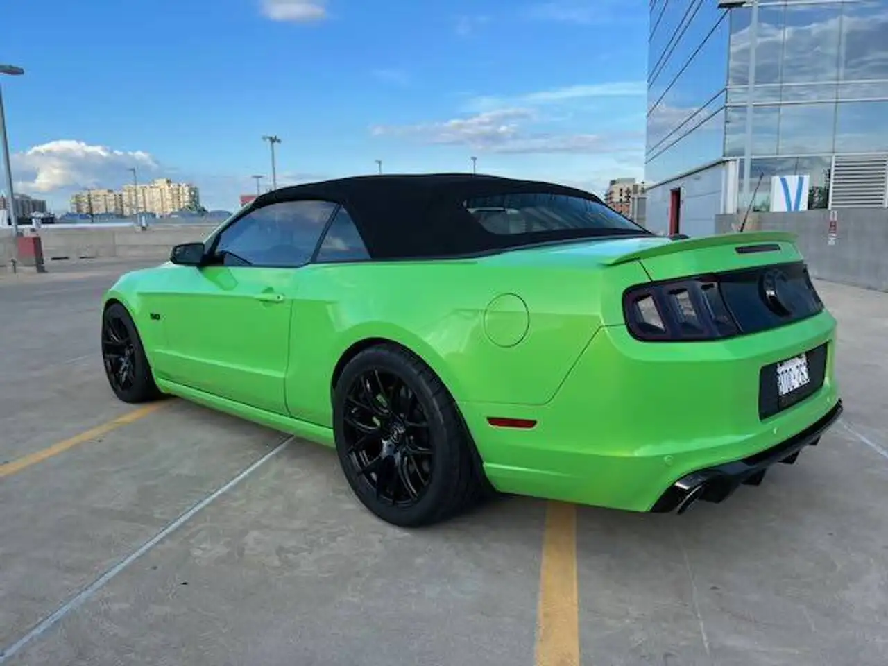 Ford Mustang снимка Ford Mustang