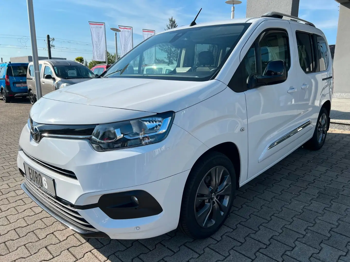 Toyota Proace Verso L1*PDC,Kamera,SHZ,Klimaauto Weiß - 1