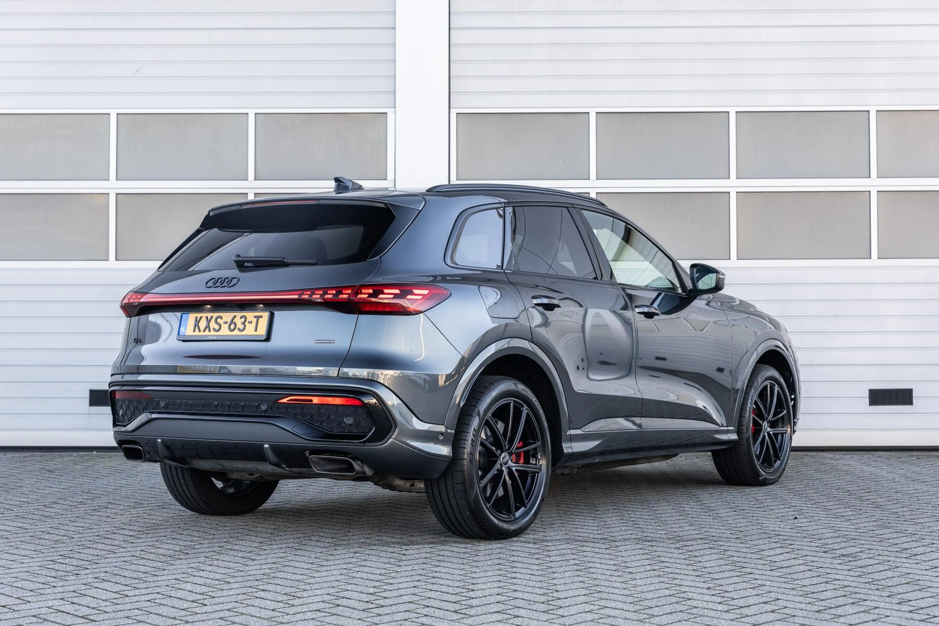 Audi Q5 2.0 e-hybrid 367pk quattro S edition Competition | — photo 13