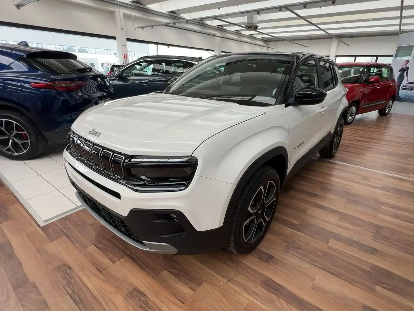 Jeep Avenger Avenger 1.2 turbo e-hybrid Summit fwd 100cv edc Argent - 1