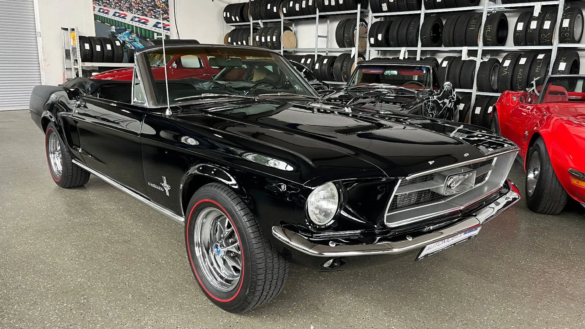 Ford Mustang 67er V8 Cabriolet  schwarz wie die Nacht Schwarz - 1