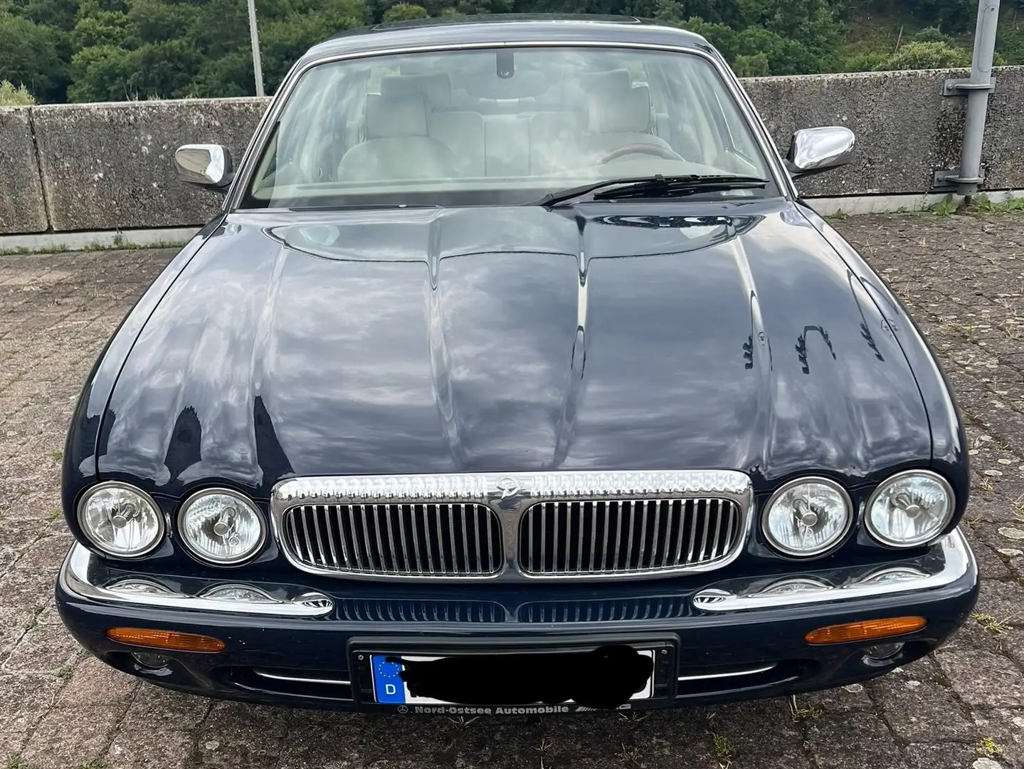 Daimler Super V8 Blau - 2