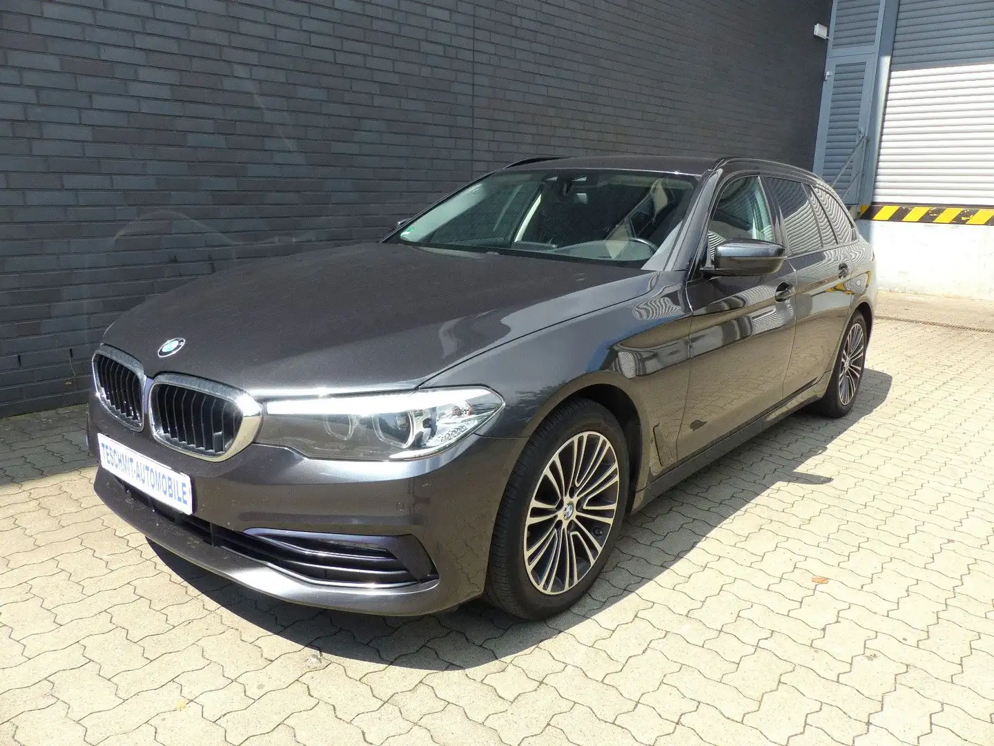 BMW 520 d xDrive Sport Line/HeadUp/Navi/ParkAssist Gris - 2