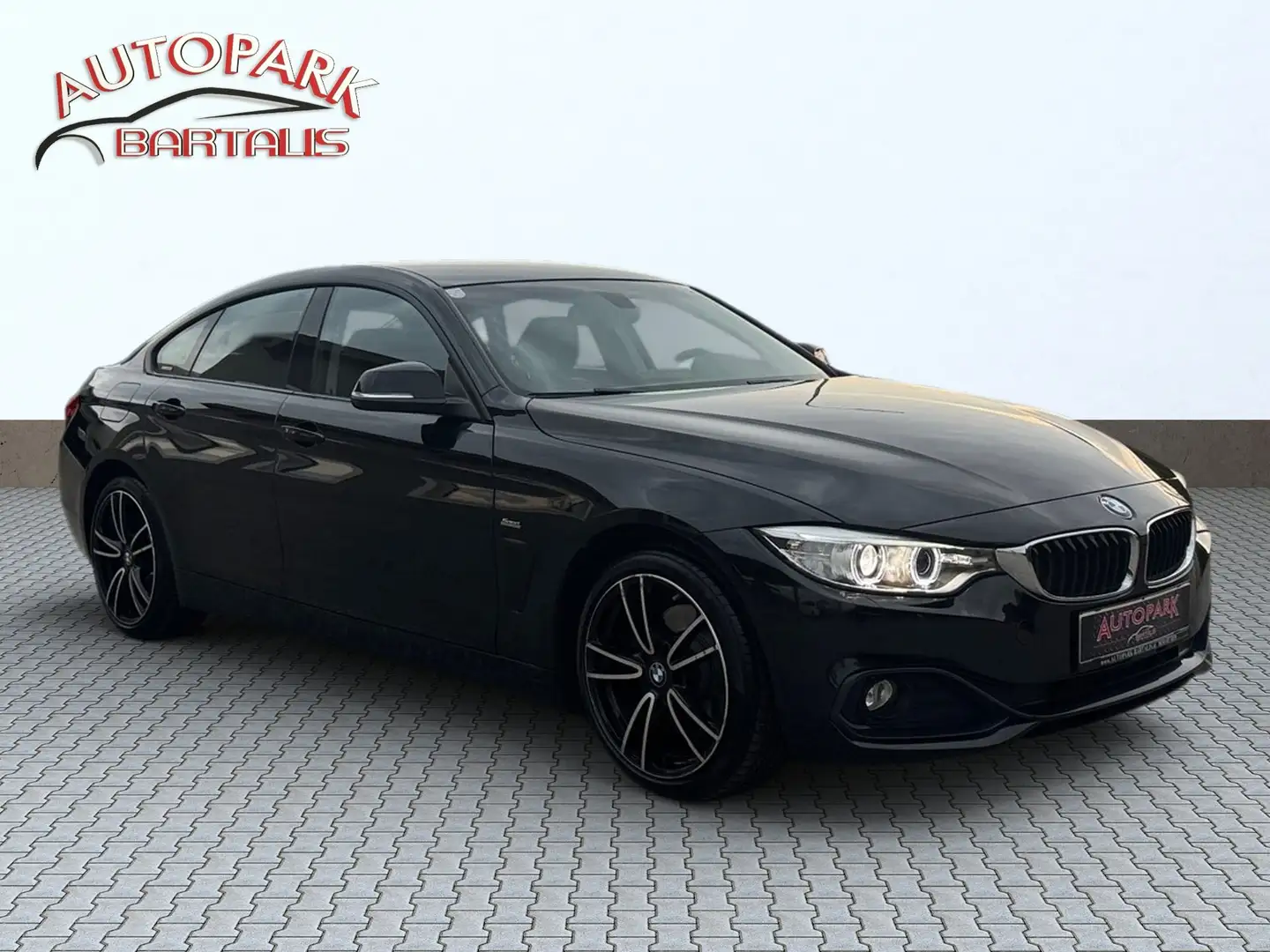 BMW 420 420 d Sport Line**NAVI**SHZ** Schwarz - 2