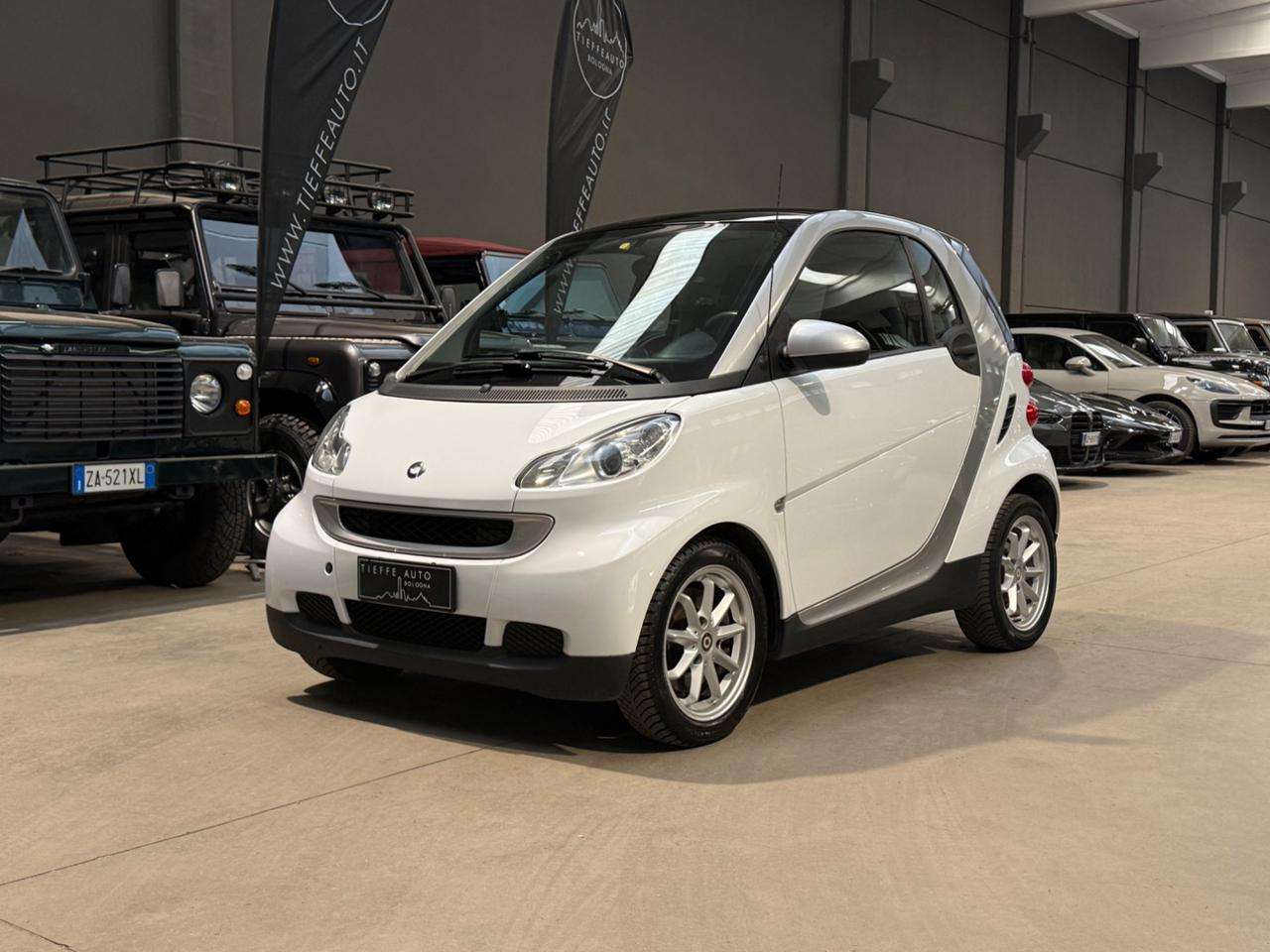 smart forTwo 1000 52 kW MHD coupé "bianca" lim