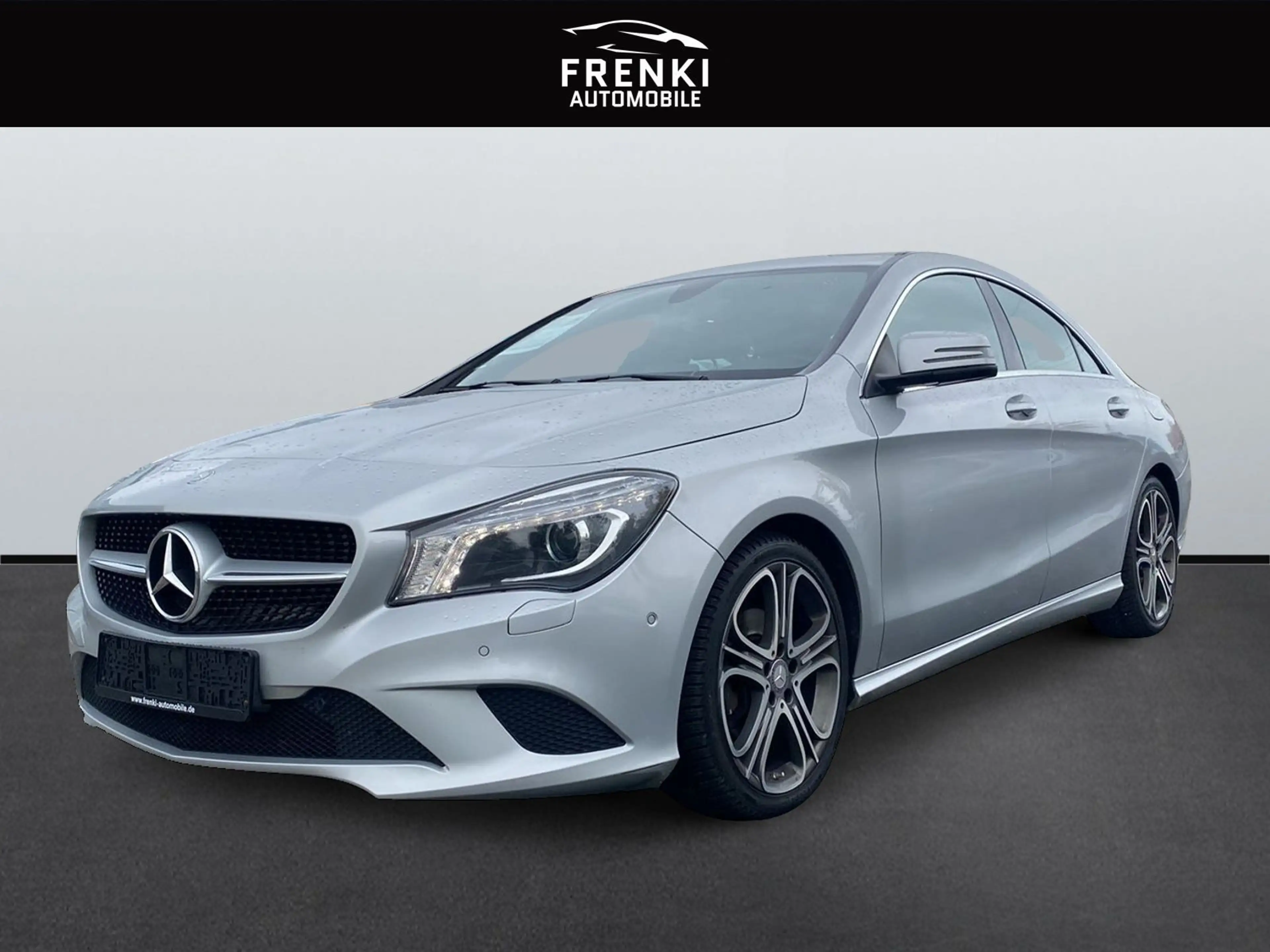 Mercedes-Benz CLA 220 CDI / d*NAVI*XENON*LEDER*