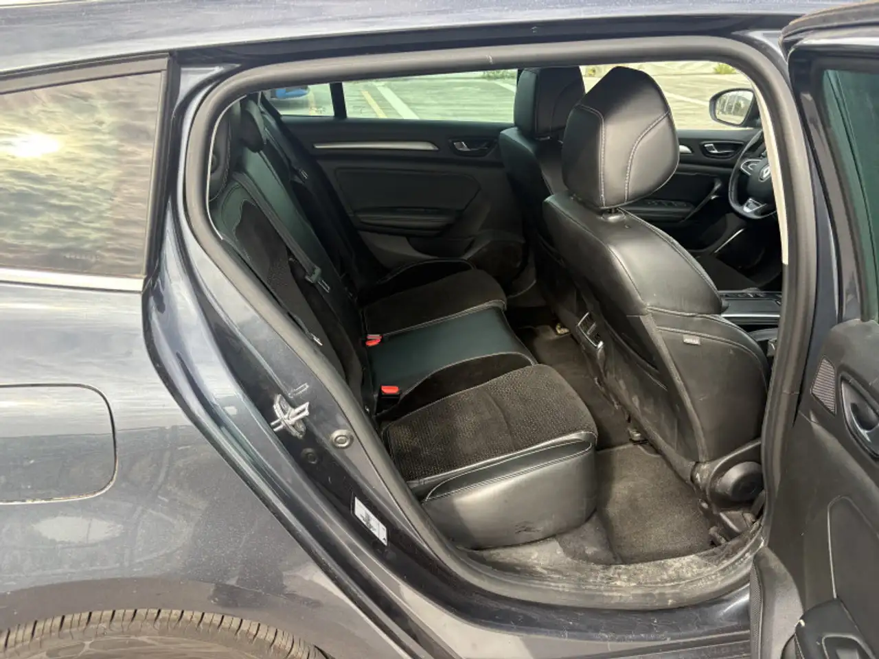 Renault Megane Berline — photo 14