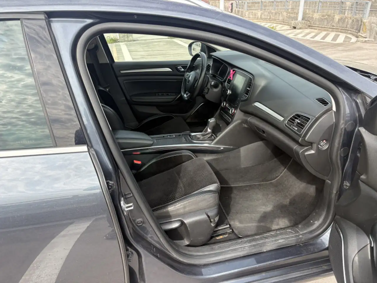 Renault Megane Berline — photo 11