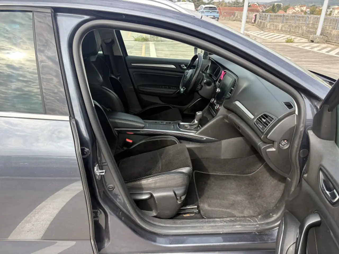 Renault Megane Berline — photo 12