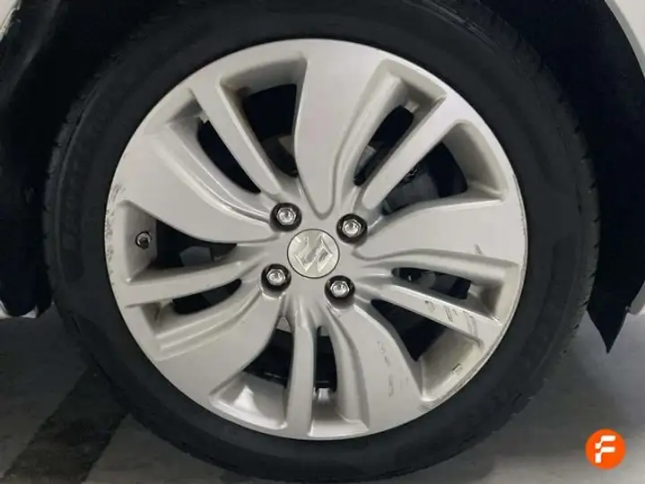 Suzuki Swift 1.2 GLE 4WD 2018, foto 25