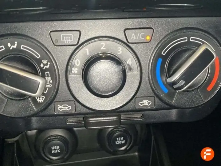 Suzuki Swift 1.2 GLE 4WD 2018, foto 14
