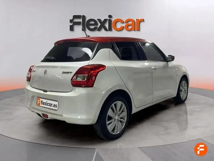 Suzuki Swift 1.2 GLE 4WD 2018, foto 8