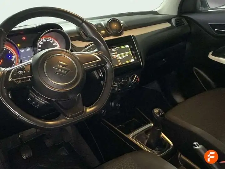 Suzuki Swift 1.2 GLE 4WD 2018, foto 10