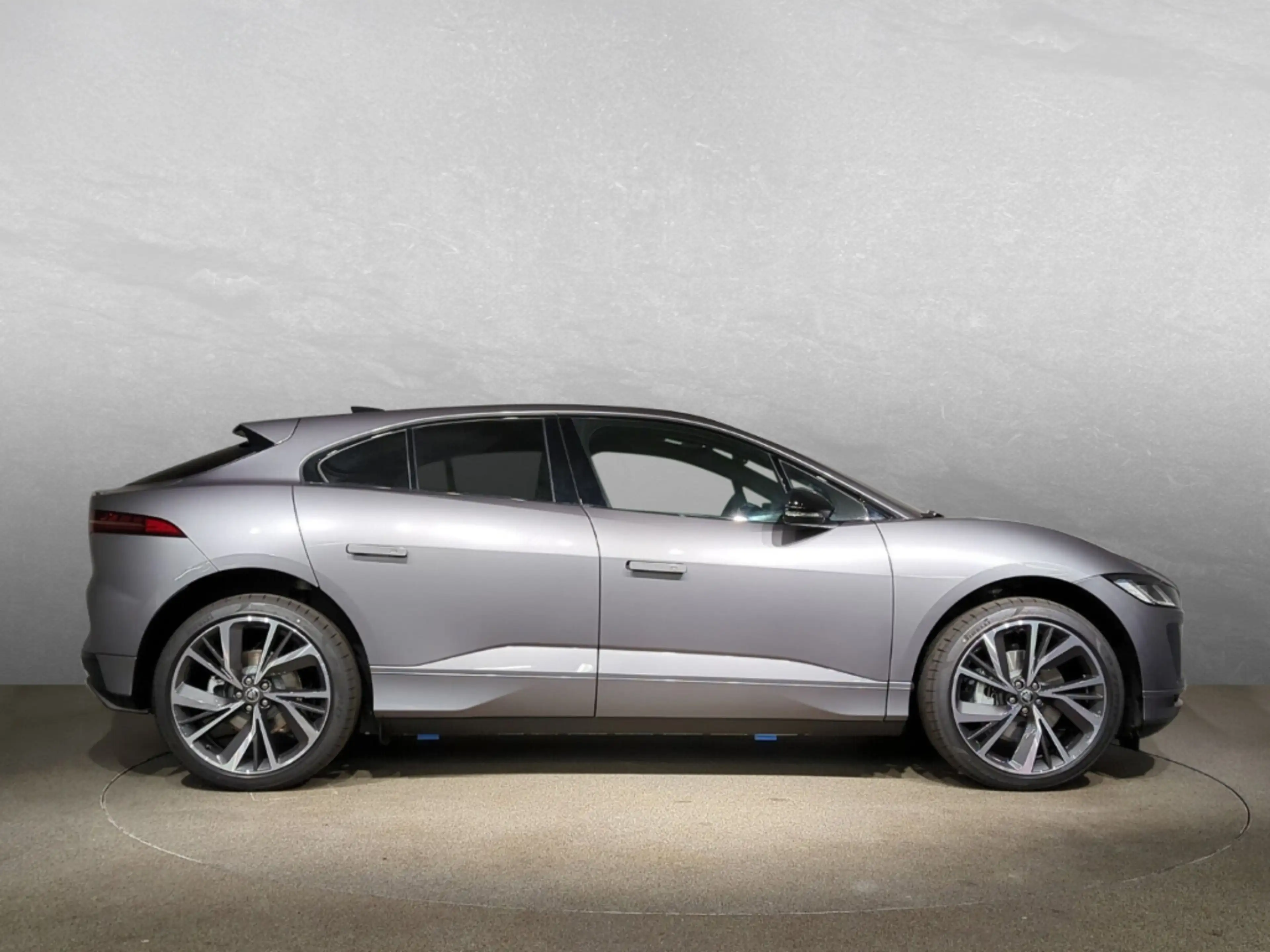Jaguar I-Pace EV400 R-Dynamic SE BLACK-PACK PANORAMA 22 — photo 7