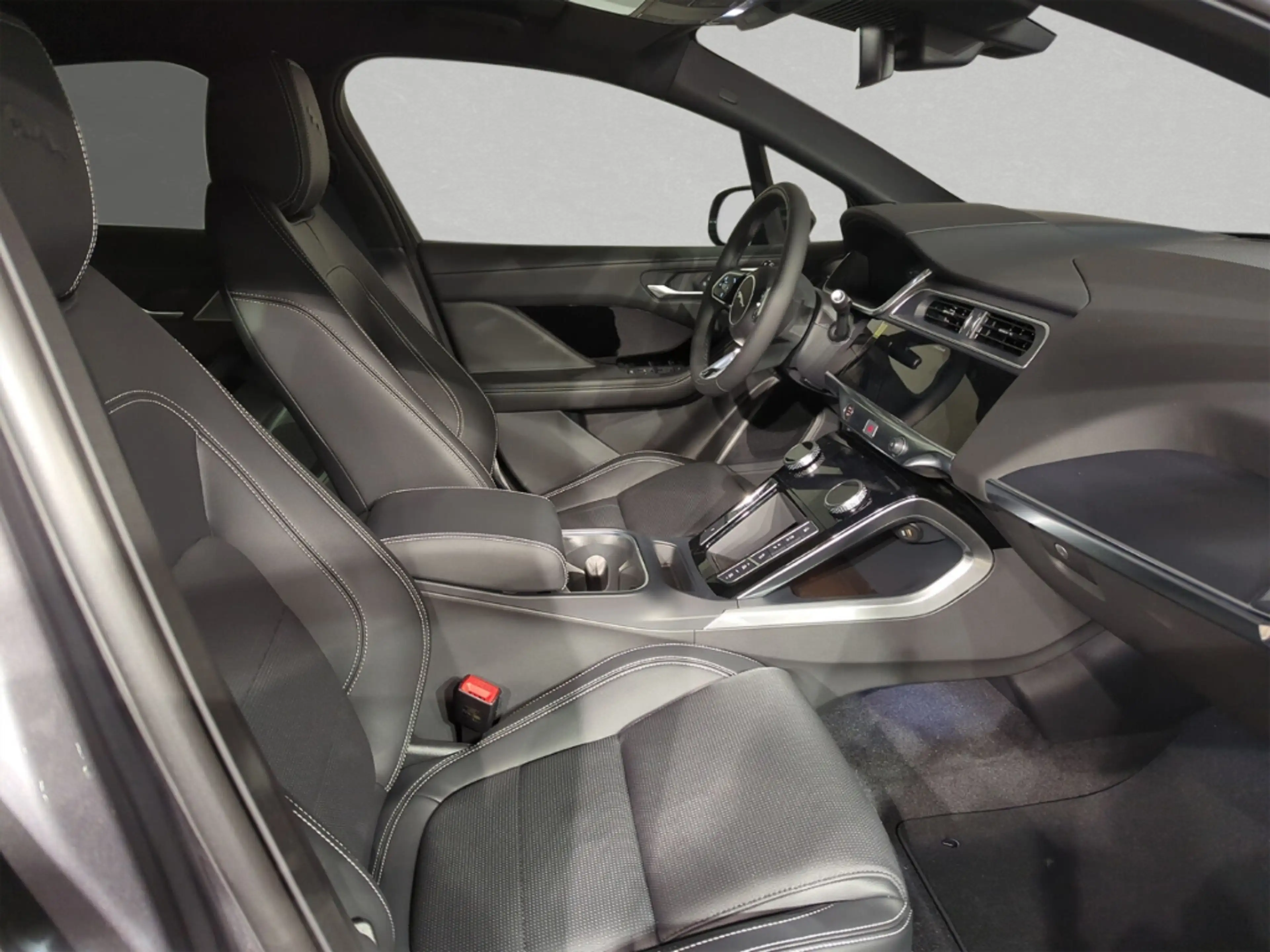 Jaguar I-Pace EV400 R-Dynamic SE BLACK-PACK PANORAMA 22 — photo 14