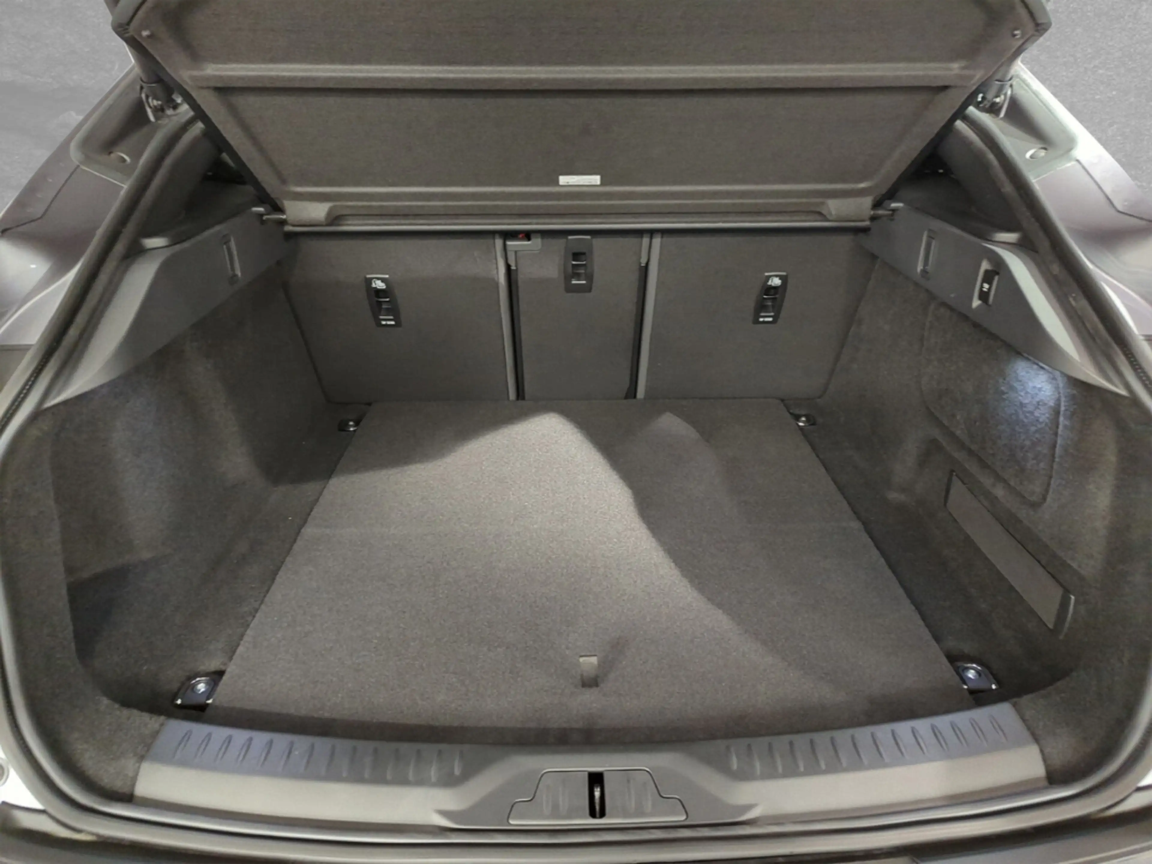 Jaguar I-Pace EV400 R-Dynamic SE BLACK-PACK PANORAMA 22 — photo 11
