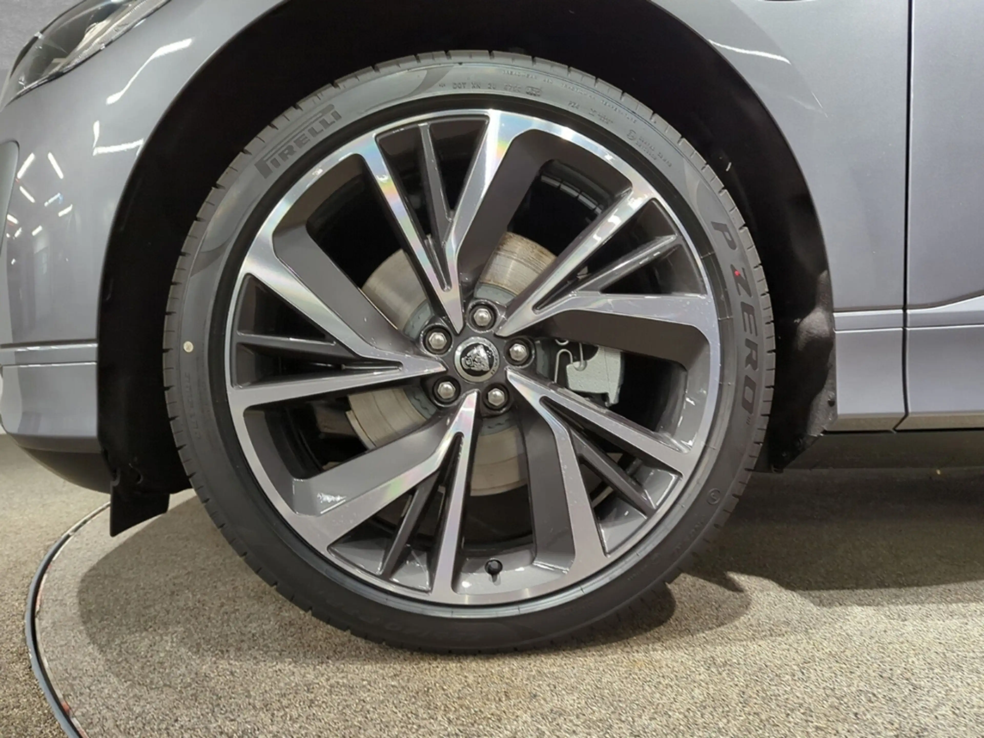 Jaguar I-Pace EV400 R-Dynamic SE BLACK-PACK PANORAMA 22 — photo 10