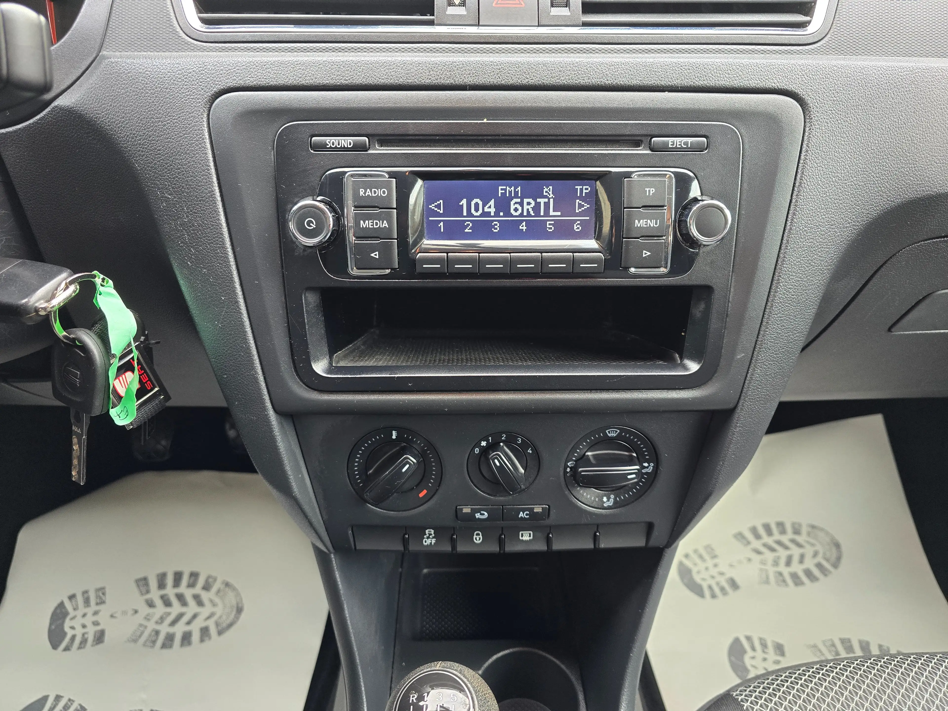 SEAT Toledo Reference Salsa/2.Hand/Scheckheft/Klima/Tempomat — photo 11