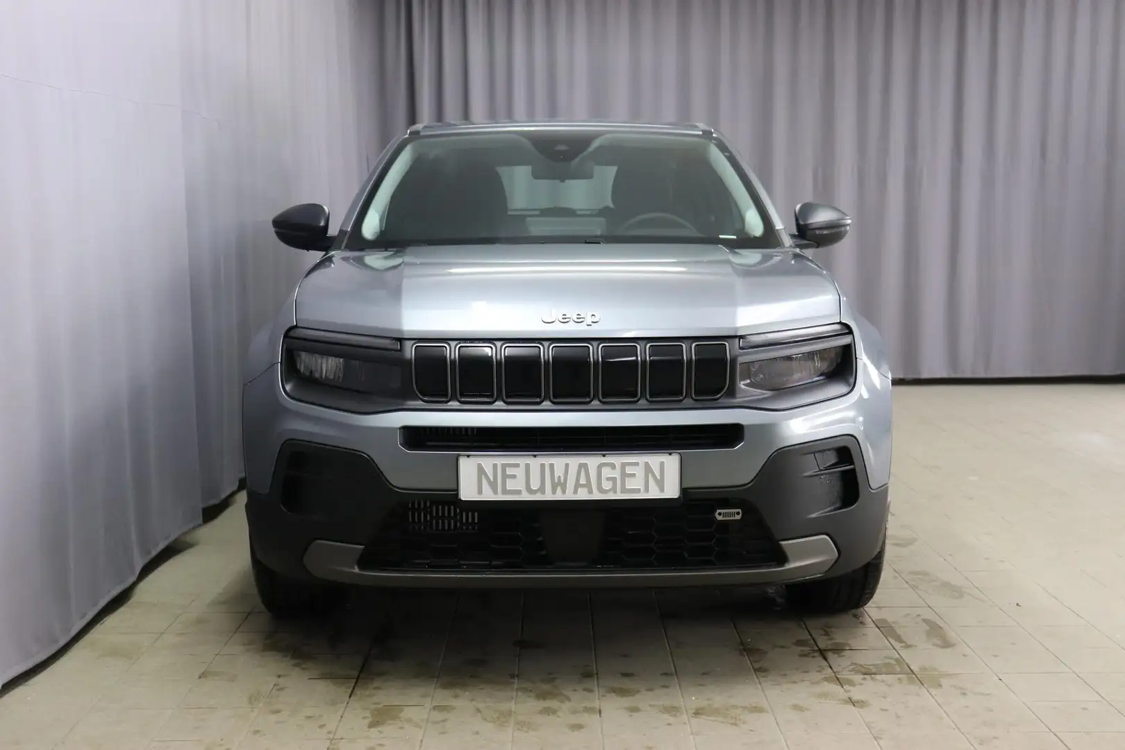 Jeep Avenger Longitude 1.2 GSE Turbo GDI MEGA PREIS !  Klima... Grijs - 2