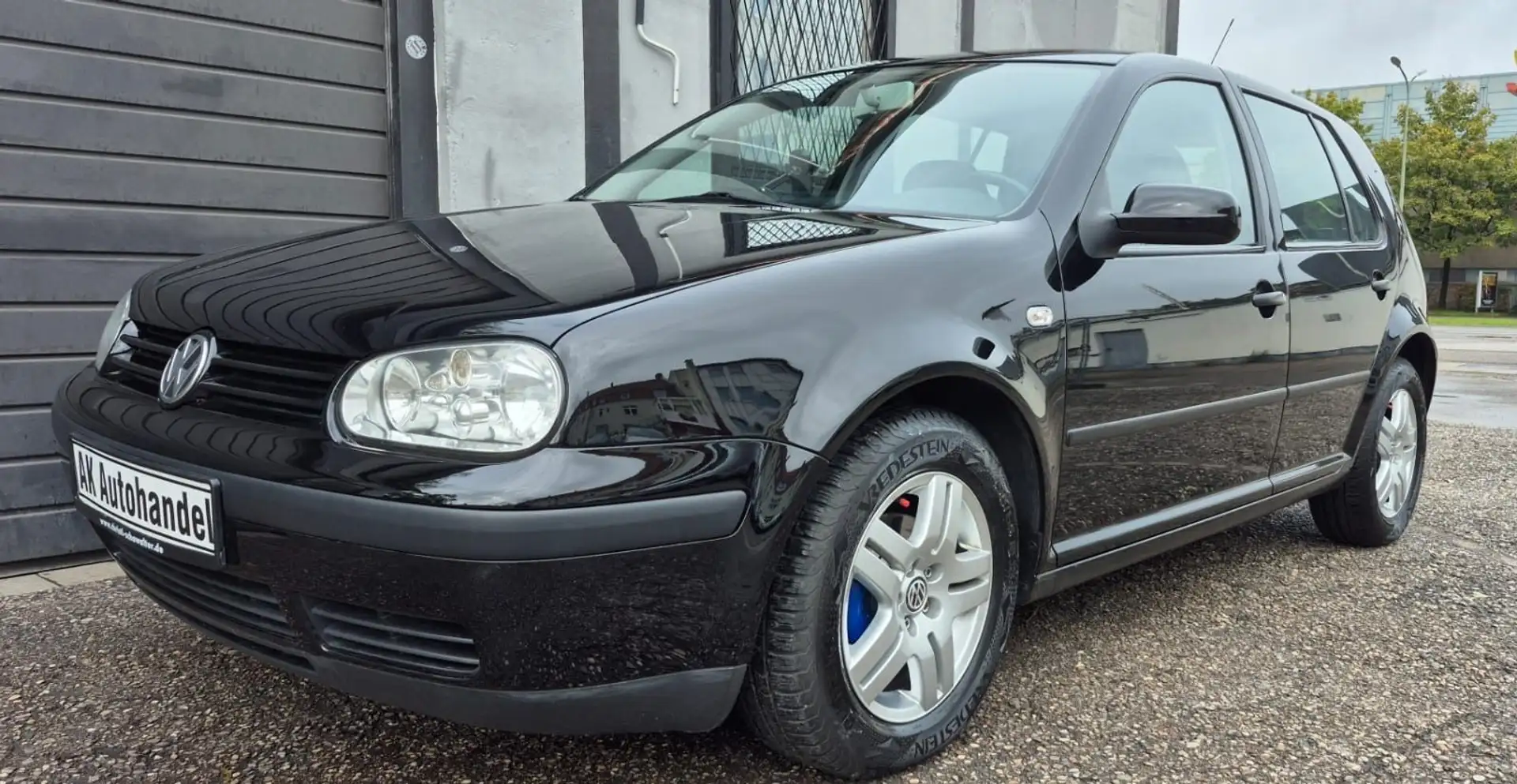 Volkswagen Golf 1.4 Comfortline Klima Schwarz - 1