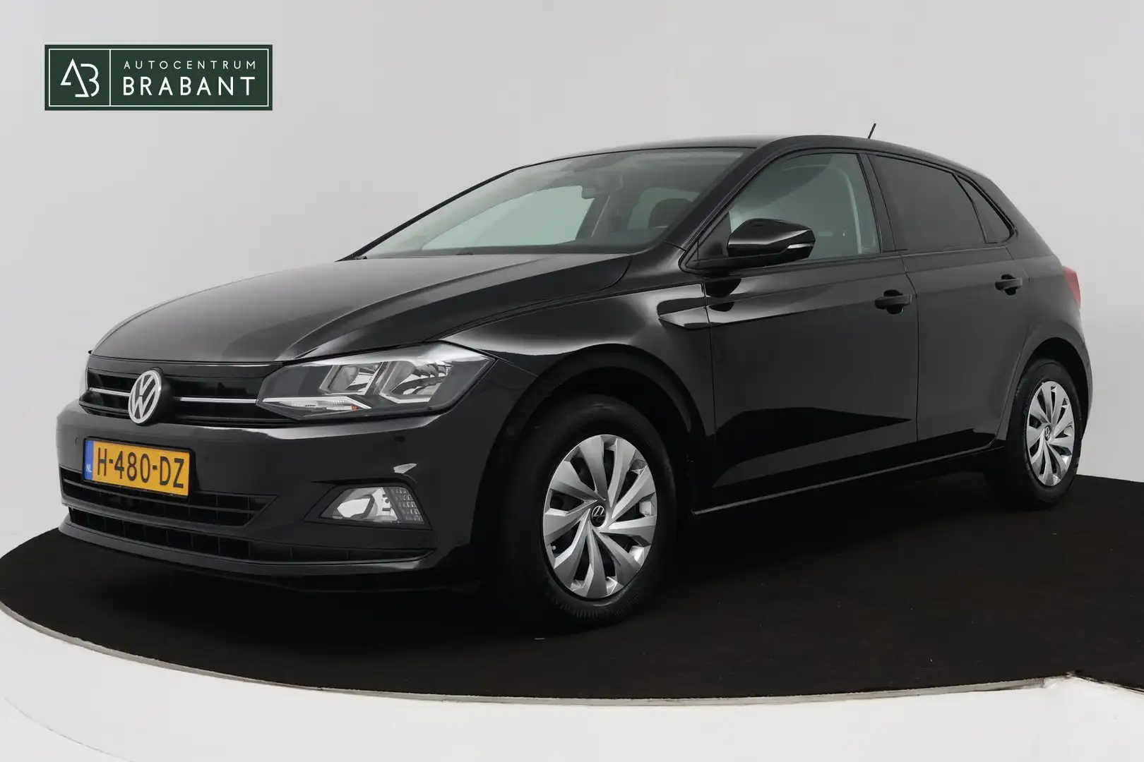 Volkswagen Polo 1.0 TSI Comfortline Business Zwart - 1